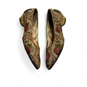 Saks Fifth Avenue Floral print kitten heel Fairy core 2000s heels 1” heel size 8